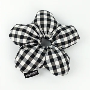 El Yapımı Pötikare Desenli Scrunchies Toka - Siyah Beyaz