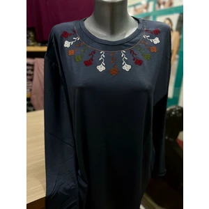 Kadın Likralı Nakışlı Penye Bluz