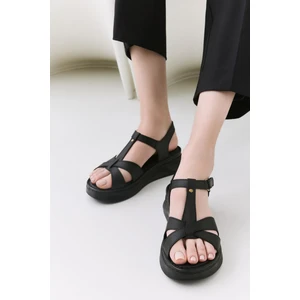 Kadın Siyah Comfort Düz Sandalet