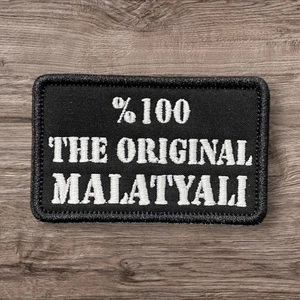 The  Malatyalı Yazılı Nakış Patch Peç - 8x5 cm