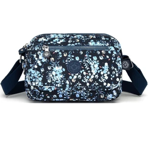 Smart Bags Postacı Kadın Çantası Krinkıl Kumaş 3166