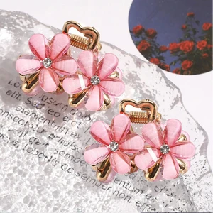 Metal Çiçekli Zarif Gold Mandal Toka 2 Adet Kristal Taşlı Kadın Trend Saç Tokası