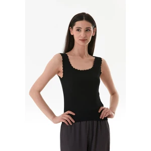 Bürümcük Kumaş Dantelli Askılı Body