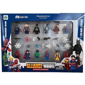 Minecraft Süper Kahramanlar 12 Figürlü Oyuncak Set 23 Parça