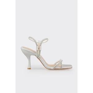 Siyah Kadın Topuklu Sandalet