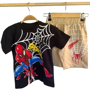 Erkek Çocuk Örümcek Adam Desenli Şortlu Takım