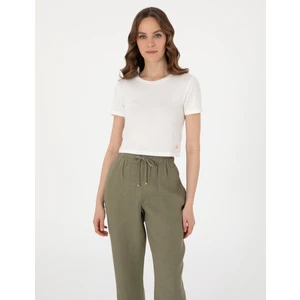 Pierre Cardin Kadın Beyaz Regular Fit Tişört 50306945-VR013