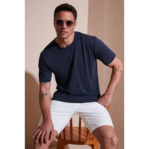 Regular Fit Bisiklet Yaka Basic T Shirt Erkek T Shirt 5902924