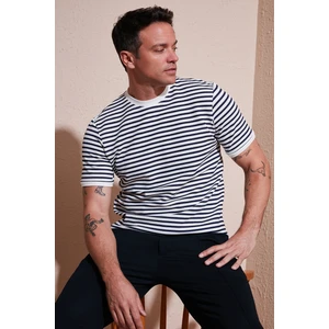 Pamuklu Çizgili Regular Fit Bisiklet Yaka T Shirt Erkek T Shirt 5903005