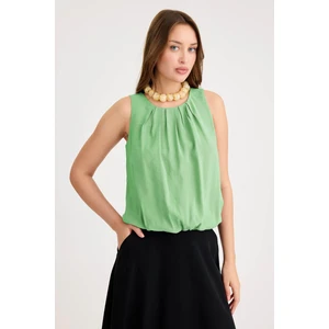 Önü Pileli Sıfır Kol Etek Ucu Lastikli Bluz