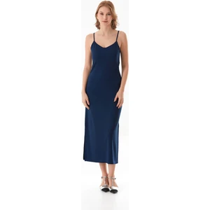 Basic Yırtmaçlı Askılı Modal Elbise