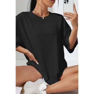 Kadın Siyah  Oversize Kesim Bisiklet Yaka Oversize Tişört