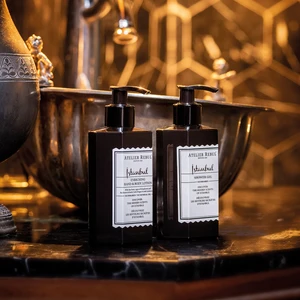Atelier Rebul İstanbul Duş Jeli Sıcak Koku ve Yoğun Nemlendirme 250 ml