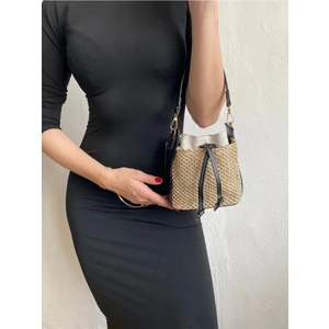 Maria Hasır Siyah Büzgü Kapama Kova Model Mini Kadın Omuz Çantası
