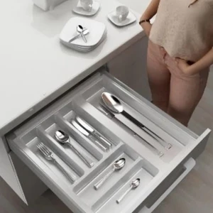 Mutfak Çekmece Içi Kaşıklık 44 cm X 48 cm Yanlar ve Boydan 4,5 cm Kesilebilir Beyaz