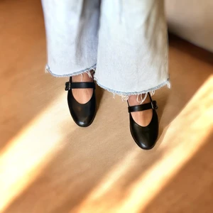 Siyah  Deri Kadın Babet