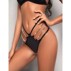 Kışkırtıcı Bir Model  Külot