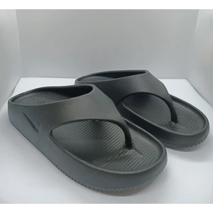 Siyah Renk Parmak Arası Terlik