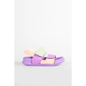 321.B23Y252 Krixi Bebe Phylon Çocuk Sandalet