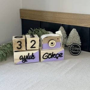 Baykuş Craft Mimarlık İsimli Renkli 3 Boyutlu Bebek Ahşap Hatıra Küpü Anı Küpü + Ahşap Fotoğraf Makinesi Seti / Türkçe / Lila