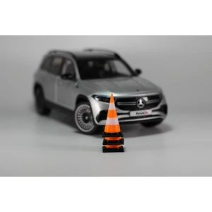 1/18 Diorama Trafik Dubası, Trafik Konisi, Garaj Diorama Aksesuarı, Diorama Aksesuar (10 Adet)