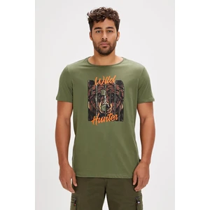 Bad Bear Hunt  Erkek T-Shirt