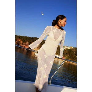 Regular Fit Uzun Kollu Dantelli Maxi Plaj Elbisesi E0603AX25SM