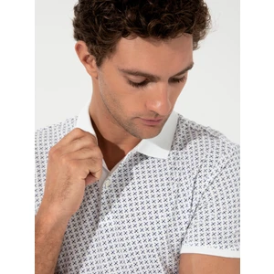 Erkek Beyaz Polo Yaka T-Shirt 50230522-VR013