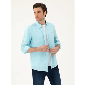 Erkek Turkuaz Regular Fit %100 Keten Gömlek 50284823-VR093 <p STYLE="PADDING-BOTTOM:10PX;">%100 Keten Kumaştan Üretilen Regular Fit Turkuaz Gömlek Hafif ve Nefes Alabilir Yapısı Sayesinde Sıcak Havalarda Serin Kalmanızı Sağlamaktadır. Rahatlığı ve Etkileyici Görünümü Bir Arada Sunuyor. Düz Kesimi ve Cepsiz Tasarımı ile Minimal Bir Görünüm Elde Etmenize Yardımcı Olurken, Turkuaz Rengi ile Enerjik ve Taze Bir Stil Sunuyor. Uzun Kollu Yapısı, Serin Akşamlarda Da Kullanım Imkanı Sağlamaktadır. Regular Fit Kesimi, Her Vücut Tipine Uyum Sağlayarak Rahat Bir Giyim Deneyimi Sunuyor. Düğmeli Yaka Detayı, Gömleğin Klasik Çizgisine Modern Bir Dokunuş Katarak Hem Günlük Hem De Özel Anlarda Şık Bir Tercih Yapmanızı Sağlar. Ketenin Doğal Dokusu Cildinizin Nefes Almasına Yardımcı Olurken, Dayanıklı Yapısı Uzun Süreli Kullanımı Desteklemektedir. 
<p STYLE="PADDING-BOTTOM:10PX;">MODEL 188 cm Boyunda ve 83 kg Ağırlığındadır. Modelin Göğüs Ölçüsü 99 Cm, Bel Ölçüsü 83 cm ve Basen Ölçüsü 106 cm Olup,m Bedeni Giymektedir. Modelin Ölçüleri, Gömleğin Farklı Vücut Tiplerinde Nasıl Duracağı Konusunda Fikir Vermektedir. Hem Günlük Kullanım Hem De Yaz Akşamları Için Harika Seçenek Olan Gömlek, Turkuaz Rengin Tazeliği ile Stilinize Enerji Katacaktır.