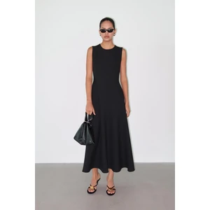 Suud Collection Siyah Sarah Kloş Elbise