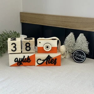 Baykuş Craft Mimarlık İsimli Renkli 3 Boyutlu Bebek Ahşap Hatıra Küpü Anı Küpü + Ahşap Fotoğraf Makinesi Seti / Türkçe / Turuncu