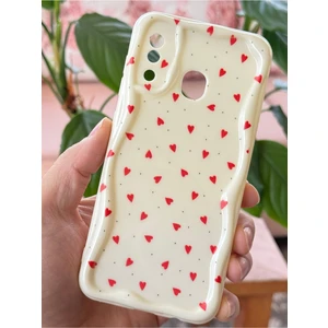 Samsung Galaxy A20 - A30 Kılıf Kamera Korumalı Dalga Kenarlı Kırmızı Kalp Desenli Silikon Kapak