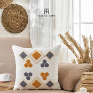 Teksnil Home | Punch Nakışlı Yonca Desen 1 Adet Kırlent Kılıfı Dekoratif Yastık Kılıfı
