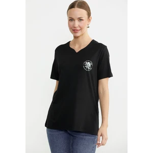 Bisiklet Yaka Baskılı Dökümlü Tişört - Siyah