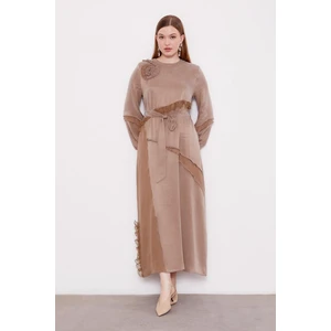 Yağ Yeşili Dantel Şeritli Cupra Elbise