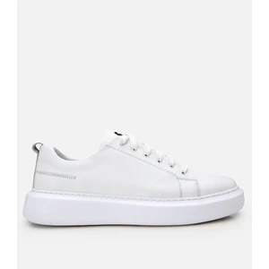 02AYH303190A900 ERKEK Deri Beyaz Rahat Tabanlı Spor Ayakkabı