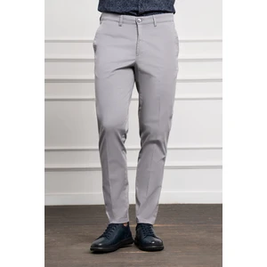 Erkek Gri Dynamic Fit Chino Pantolon
