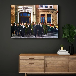 Atatürk ve TBMM - Cumhuriyet'in Kalbi Kanvas Tablo