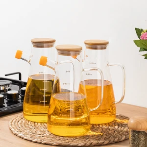 3'Lü LM-0034 Oliva Bambu Kapaklı Borosilikat Ölçekli Cam Yağlık-Yağdanlık 900 Ml