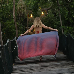 Green Petition Solea Azure Taşıma Çantalı, 90 x 180 Cm, Doğa Dostu, Organik ve Recycle Pamuk Karışımlı, Sürdürülebilir, Sıfır Atık, Hızlı Kuruma, Kimyasal Içermeyen, Boyasız, Canlı Renkler