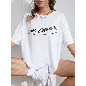 Unisex K.atatürk Imza Baskılı Tshirt
