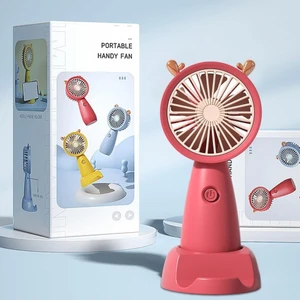 Plaj ve Deniz Oyuncağı Plaj Oyuncağı Oyuncak Vantilatör Fan Mini Fan Şarjlı Vantilatör Plaj Vantilatörü Klima Soğutucu Fan Çocuk Vantilatörü Stantlı Fan Masaüstü Fan Vantilatör