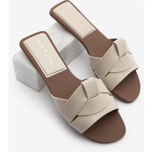 Kadın Bantlı Günlük Terlik Siyso