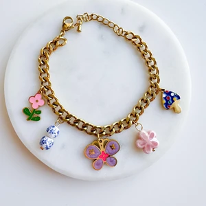 Çelik Flower Charm Bileklik