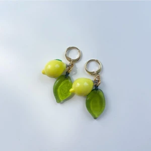 Kadın Murano Limon Yaprak Küpe