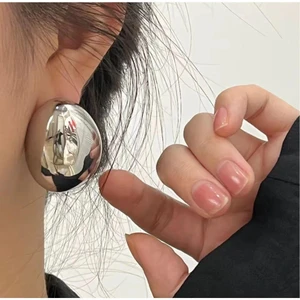 Çelik Düğme Küpe