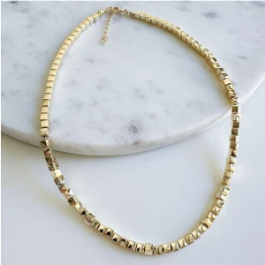 Venüs Design Kare Gold Topçuk Kolye