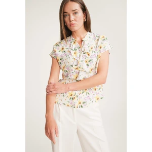 Regular Fit Kaçık Yaka Çiçek Desenli Kısa Kollu Bluz F0995AX25SM
