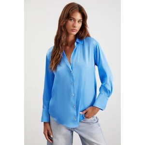 Sheıla Kadın Premium Saten Dokuma Relaxed Fit Rahat Kesim Uzun Kol Cepsiz Mavi Gömlek