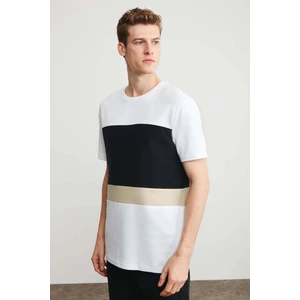Brıan Beyaz T-Shirt